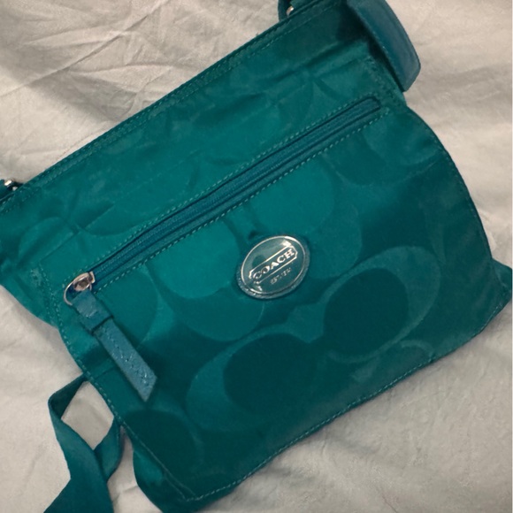 Coach Teal Crossbody Bag - Picture 2 of 12